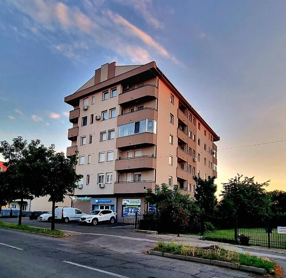 شقة Apartman Moskva بييلينا المظهر الخارجي الصورة